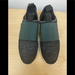 Slip-on Sneakers